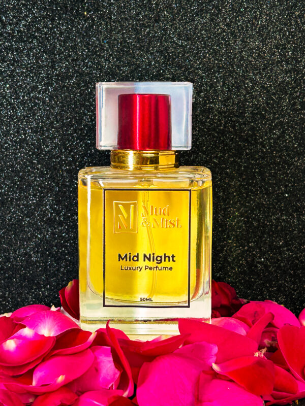 Mid Night – The Essence of Mystery and Seduction - Image 2